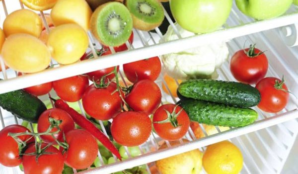 conservare gli alimenti in frigo